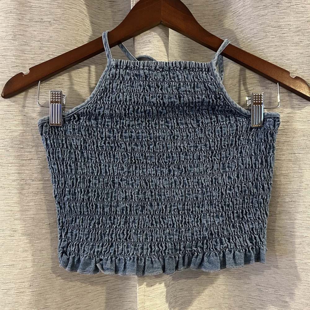 AMERICAN EAGLE OUTFITTERS — TENCEL SMOCKED HALTER TOP, BLUE, CROP TOP XS